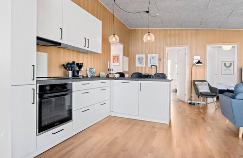 Lonstrup House | Stunning home in Hjørring with WiFi