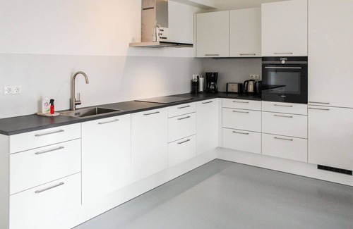 Idskenhuizen House | Stunning home in Idskenhuizen - with WiFi