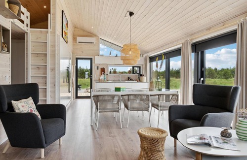 Jerup House | Stunning home in Jerup with WiFi