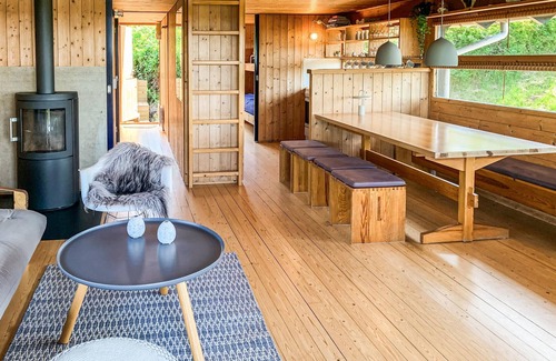 Knebel House | Stunning home in Knebel with WiFi