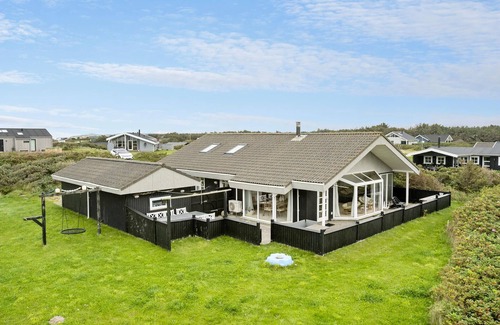 Nørre Lyngby House | Stunning home in Løkken with WiFi