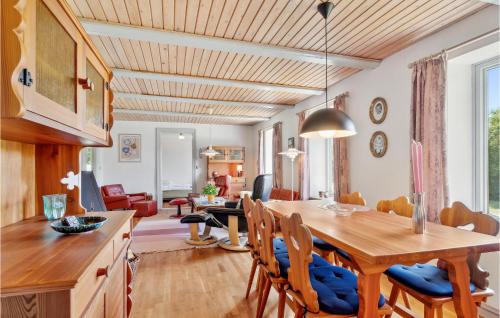 Sejero House | Stunning Home In Sejerø With Kitchen