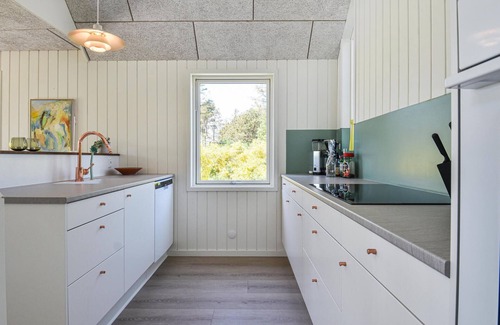 Ringkøbing-Skjern Municipality House | Stunning home in Skjern with kitchen