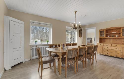 Kegnæshøj House | Stunning Home In Sydals With Wifi