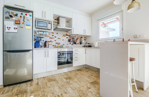 Tordera House | Stunning home in Tordera with WiFi