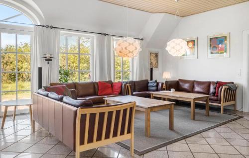 Øby House | Stunning Home In Ulfborg With Sauna