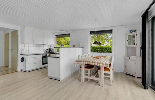 Vemb House | Stunning home in Vemb with WiFi