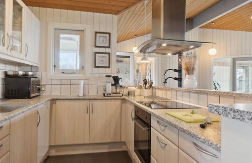 Vestervig House | Stunning home in Vestervig with sauna