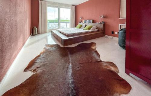 Workum House | Stunning Home In Workum With Kitchen