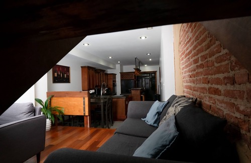 Downtown Baltimore House | Stunning Home near Downtown, Fell's Point, & Johns Hopkins Hospital