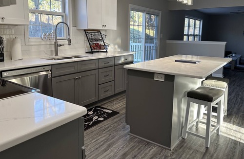 Lewisberry House | Stunning Home Near Hersheypark & Gettysburg, Fast Wi-Fi w/ HULU
