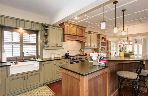 Eastport House | Stunning Home Nestled on the Peninsula of Eastport