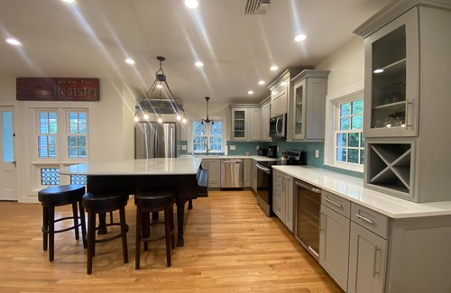 Branford Center House | Stunning Home on Branford Point