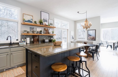 Macatawa House | Stunning Home w/Lake MI Association Beach
