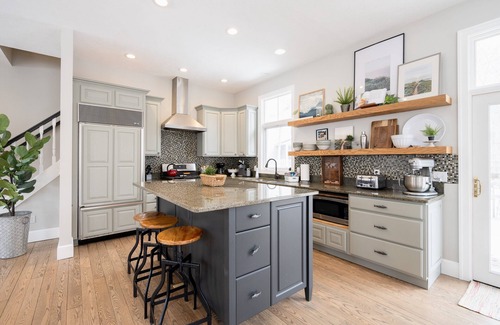 Macatawa House | Stunning Home w/Lake MI Association Beach