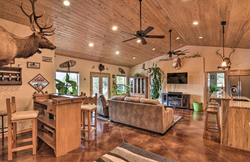 Buena Vista House | Stunning Home with Fire Pit, 11 Mi to Mt Yale!