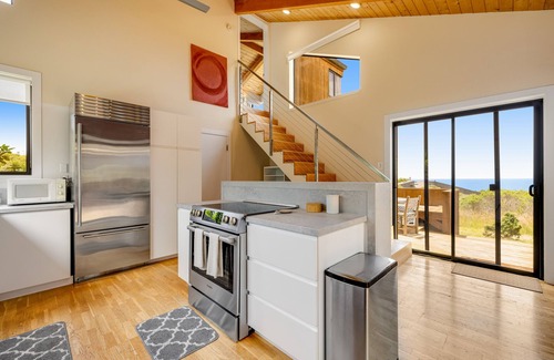 Sea Ranch House | Stunning home with sweeping ocean views, private hot tub & outdoor living