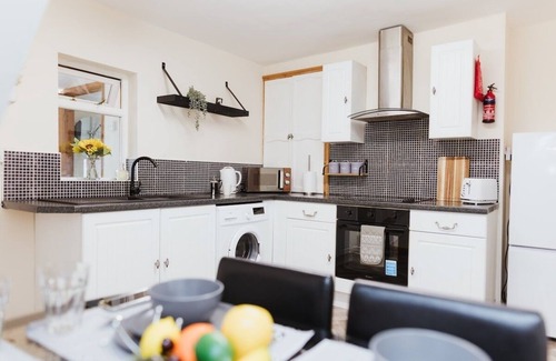 Lincoln House | Stunning House in Heart of Historic Lincoln