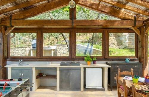 Castiglion Fiorentino House | Stunning private villa for 6 people with private pool, WIFI, TV, patio and pets allowed