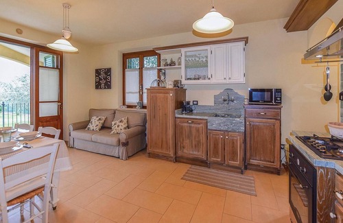 Piano di Conca House | Stunning home in Piano di Con.Massarosa
