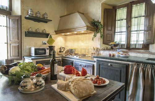 Terranuova Bracciolini House | Stunning villa with its own pool