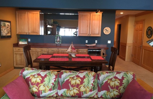 Higgins Lake House | STUNNING Lakehouse-All Four Seasons ON BEAUTIFUL HIGGINS LAKE
