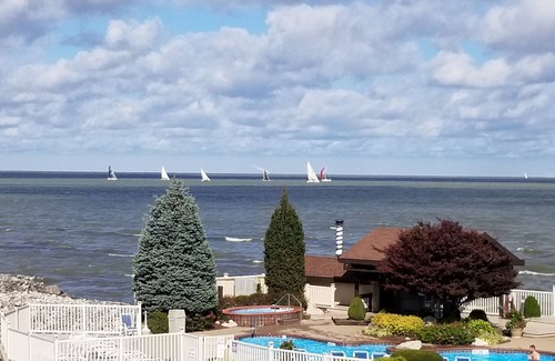 Port Clinton Condo | Stunning Lake Front Condo with Pool Hot Tub Tennis Court Completely Renovated
