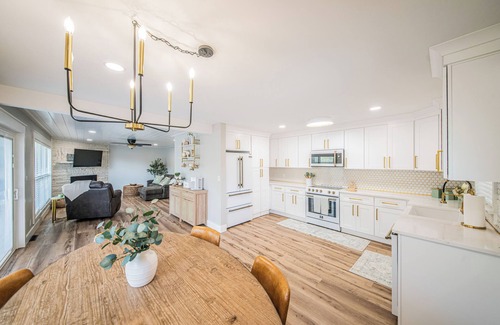 Gilbertsville House | Stunning Lakefront home featuring 4 bed, 3 bath. Located minutes from marina.