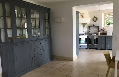 Lourmarin House | Stunning Luxurious Villa - Heated Pool and Tennis Court - Lourmarin