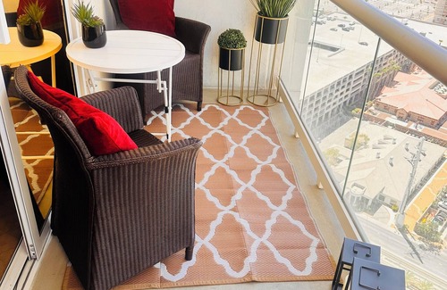 Las Vegas Apartment | Stunning luxury one bedroom apartment at the signature MGM Grand tower 2 .