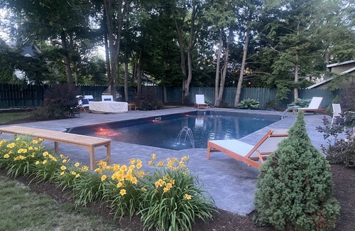 Saratoga Springs House | Stunning Mansion in the center of town