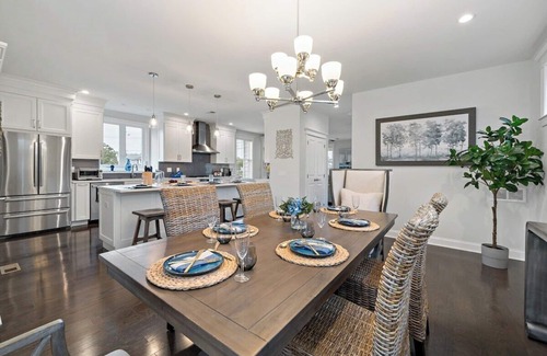 Margate City House | Stunning Margate Rental, Beach Block by the Ocean