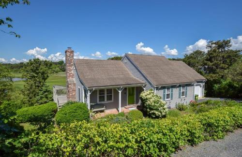 South Chatham House | Stunning Marsh Views Near Pleasant Street Beach