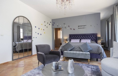 Mouries House | Stunning Mas l Aigo Clairo, a little paradise in Provence