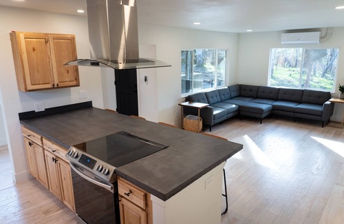 Redding House | Stunning modern downtown craftsman home in oasis