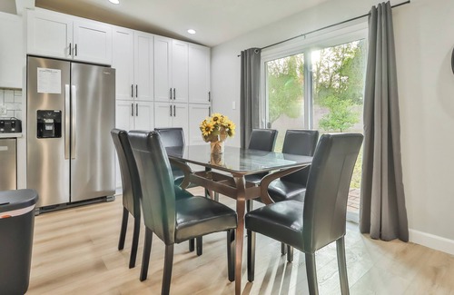 North Hills West House | Stunning Modern Home in the Heart of North Hills – 15907 Tuba St, CA 91343