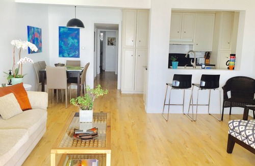 Dana Point Condo | Stunning Modern Multimillion Dollar Oceanfront -Steps to the Beach