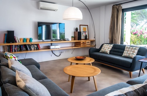 Punta Prima Villa | Stunning modern villa, with big pool and sea views, two minutes from the beach