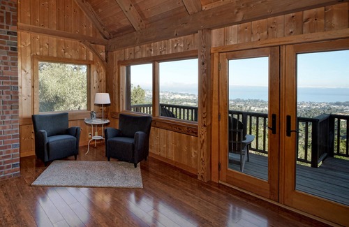 Monterey House | Stunning Monterey Bay Harbor View at your Fingertips 3 bedrooms 3 baths