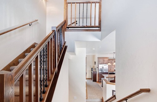 Bear Crossing House | Stunning mountain home w/ a private hot tub, gas grill, & full kitchen