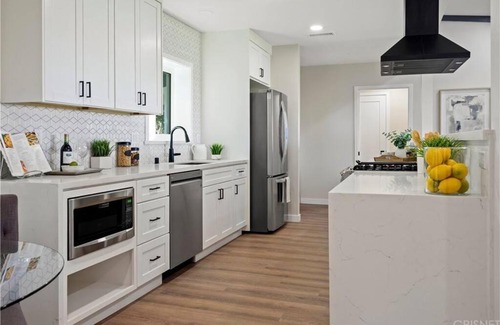 Woodland Hills Villa | Stunning mountainside home with an incredible view