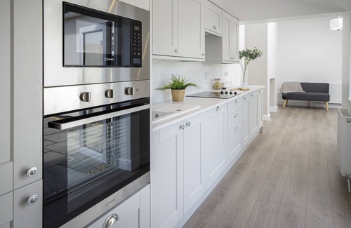 Thornton-Cleveleys House | Stunning New 2 Bed Bungalow On The Fylde Coast Close To Poulton And Blackpool