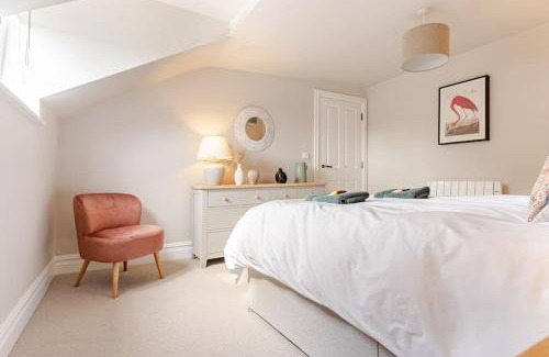 Christchurch Apartment | Stunning new Duplex apartment - Christchurch