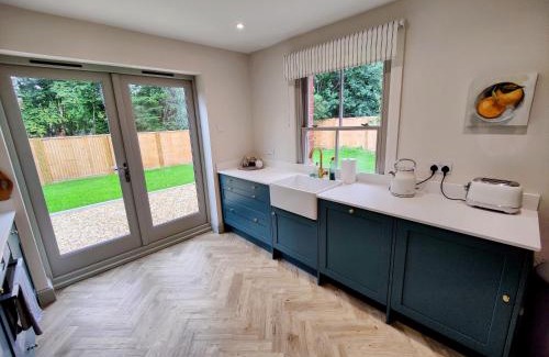 New Forest District House | Stunning New Forest Cottage close to Paultons Park