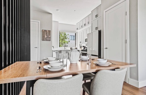 Fort Worth House | Stunning New Modern Magnolia Townhome- 2 bedrooms