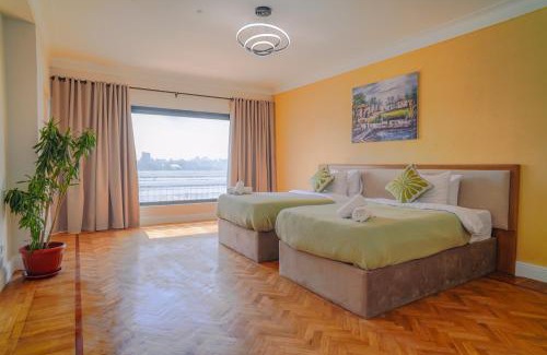 Downtown Cairo Apartment | Stunning Nile & Zamalek View