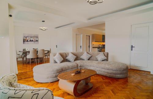 Downtown Cairo Apartment | Stunning Nile & Zamalek View