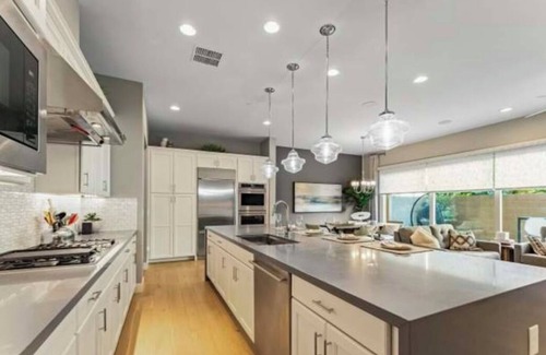 North Scottsdale House | Stunning North Scottsdale Townhome w/Rooftop Views