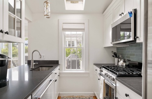 Mashpee Condo | Stunning Ocean Views. Newly Renovated. Steps to Beach. Perfect Maushop Getaway.