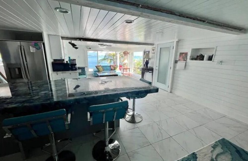 Cutthroat Harbor Estates House | Stunning Oceanfront Keys Home